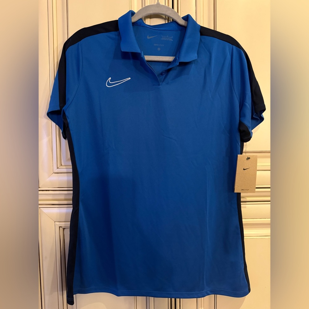 NWT! Nike Women's Dri-Fit Academy Short Sleeve Polo! Size Large - Picture 2 of 5